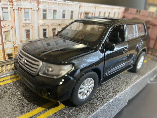 Toyota Land Cruiser (ТехноПарк)