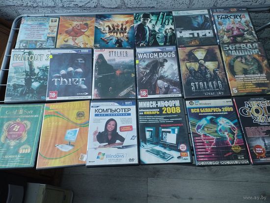 Dvd диски с играми и программами 18 штук