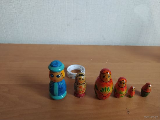 Матрёшки СССР.