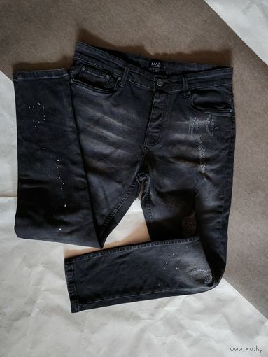 Джинсы чёрные 36