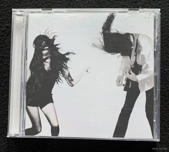 Cults – Cults / USA