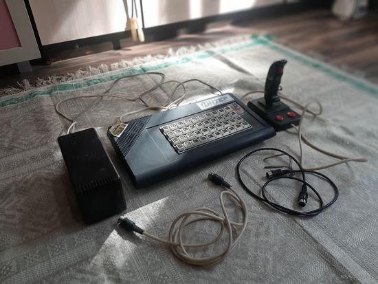Компьютер ИНТЕР из 90-х Редкая вещь в таком идеальном состоянии СНИЖЕНА ЦЕНА!
