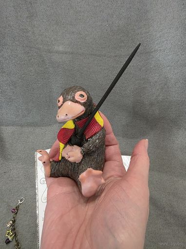 Сувенирная фигурка Нюхлера из вселенной Гарри Поттера, Гриффиндор, ручная работа, керамика