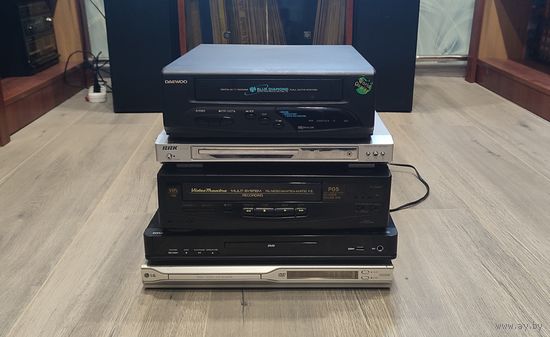 DVD / CD , видеомагнитофоны LG, BBK (5 штук)