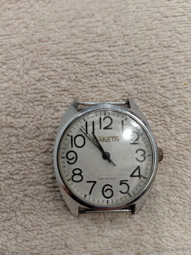 Часы ракета