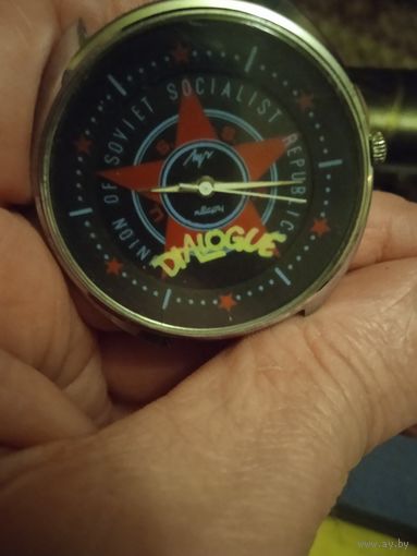 Часы Луч кварц  не частые
