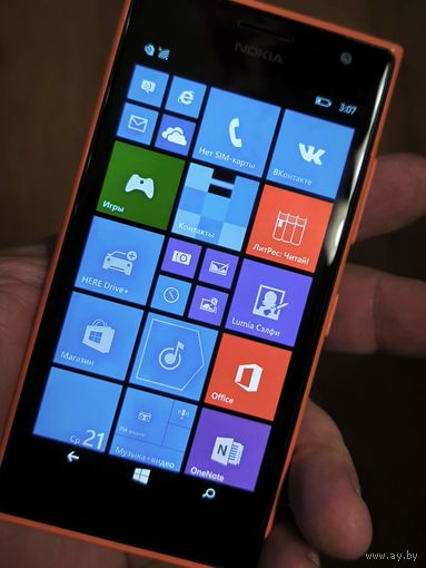 Nokia Lumia 735