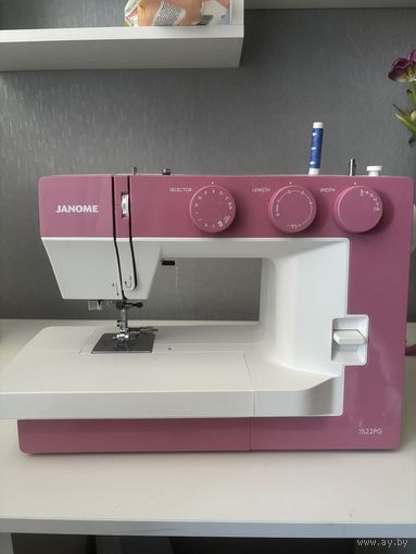 Швейная машинка janome