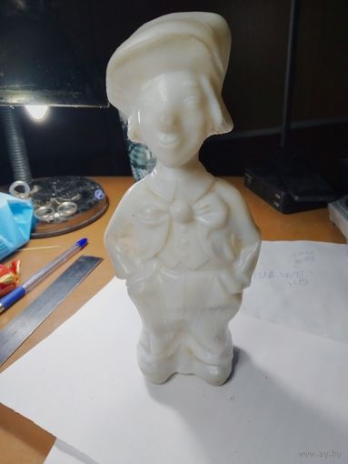 Статуэтка - Олег Попов . С рубля
