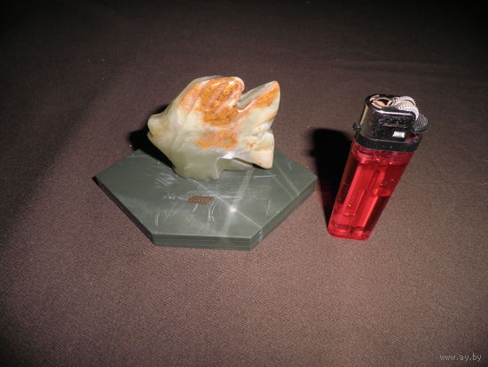 Статуэтка,скульптура рыба,натуральный камень яшма,оникс.С рубля.