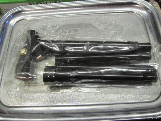 Трость складная металлическая с регулируемой длинной.