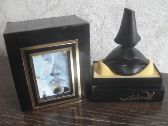 Духи "Salvador Dali",30 ml.Половина флакона.