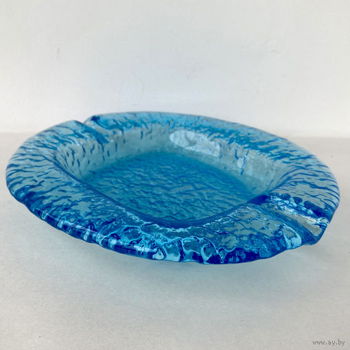 Пепельница голубое стекло