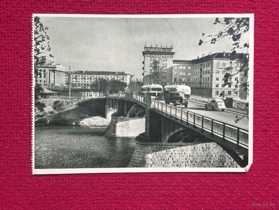 Вильнюс. У моста Жверинаса. Флигелио. Чистая.