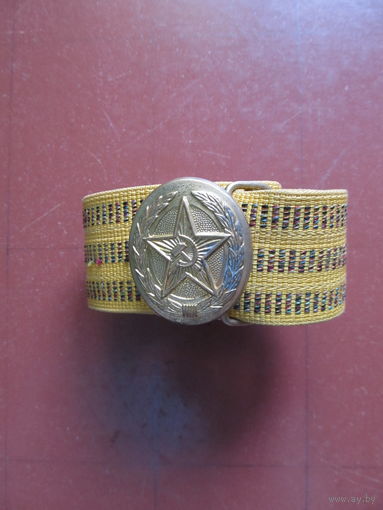 Ремень офицерский парадный (СССР) Длина-100 см.(По почте не высылаю)