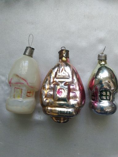 Ёлочные домики.Цена за лот.