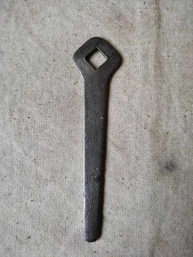 Ручка (ключ) для газового крана (2), СССР. См. описание.