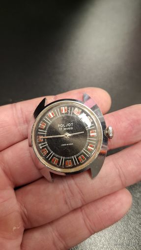 С 1 рубля 3 дня! Яркое внешнее состояние. Качнешь, дернутся, но не идут.