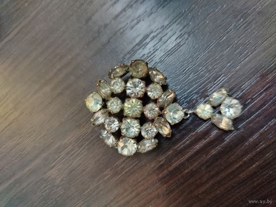 Винтажная брошь с прозрачными кристаллами , чешская бижутерия яблонекс