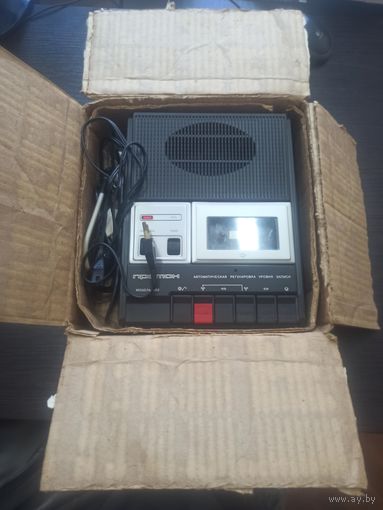 Магнитофон Протон 402 СССР капсула времени.