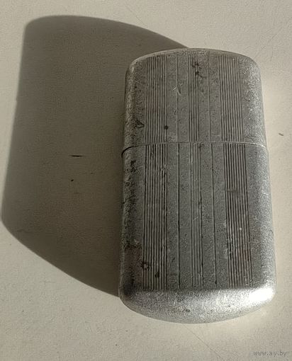 Зажигалка бензиновая, в алюминиевом (дюраль?) корпусе