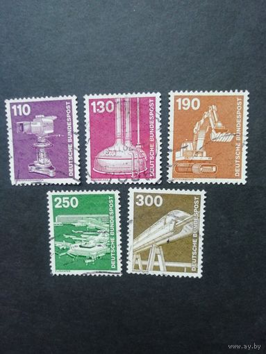 ФРГ 1982 Пять марок из серии "Стандарт. Индустрия и техника" (гашеные без клея) Mi.1134-1138 каталог 6.20 евро