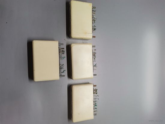 Плата (одним лотом).