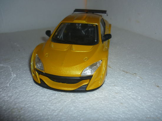 Модель авто Renault MEGANE Trophy. "BURAGO". 1:24
