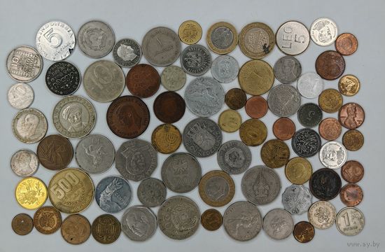 Монеты разных стран Одним лотом 73 шт. С рубля