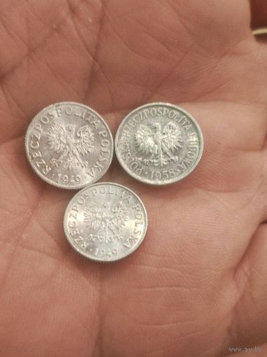 Монеты без обращения