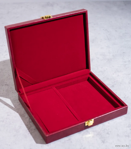 Футляр для хранения наград и документов