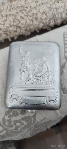 Портсигар Минин и Пожарский.ссср.