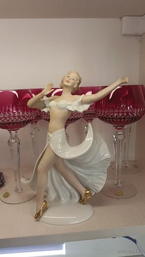 Статуэтка Валлендорф, танцовщица в отличном состоянии