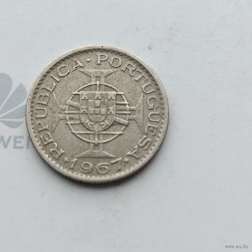 Ангола Португальская колония (1921 - 1974), 2.5 эскудо, 1967 года. 513