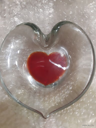 Пепельница сердце Неман винтаж, пресс папье.