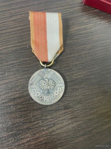 Знак медаль Польша ПНР 40 лет Польской народной Республике 1944-1984