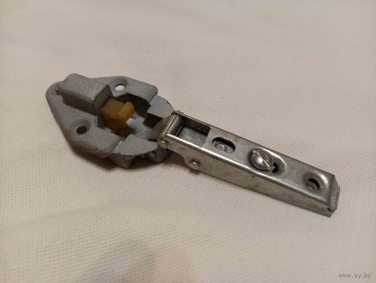 Завеса мебельная d35 мм.