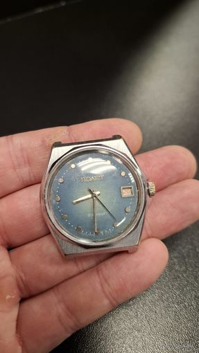 С 1 рубля 3 дня! Качнешь, дернутся, но не идут.