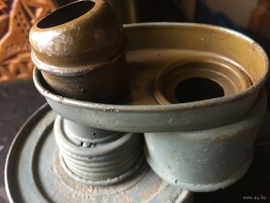 Практически новый фильтр от противогаза вермахта 1936!!! Есть ли  даже в Германии такого  года и состояния! находился  изначально в противогазе уже выставленном.