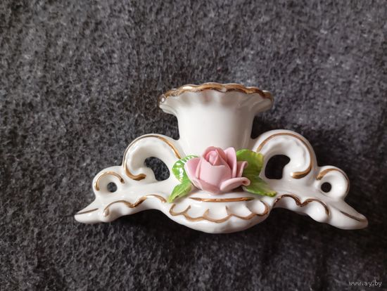 Фарфоровый подсвечник от Sandizell Dresden, Германия