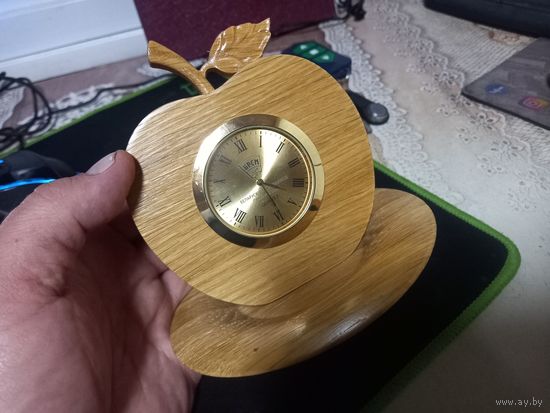 Часы настольные БРСМ