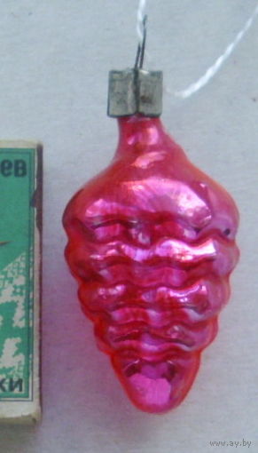 Ёлочная игрушка. Х-19.