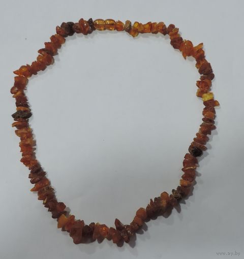 Бусы из натурального матового янтаря 70-е годы Прибалтика. Длина 40 см.