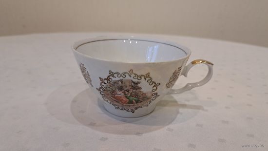 Чашка фарфор Мадонна KAHLA made in GDR ХХ век 0.3 L.