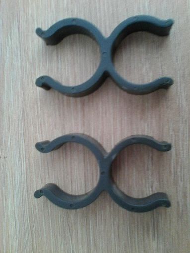 Два Двойных Держателя для Пылесоса - Одним лотом.