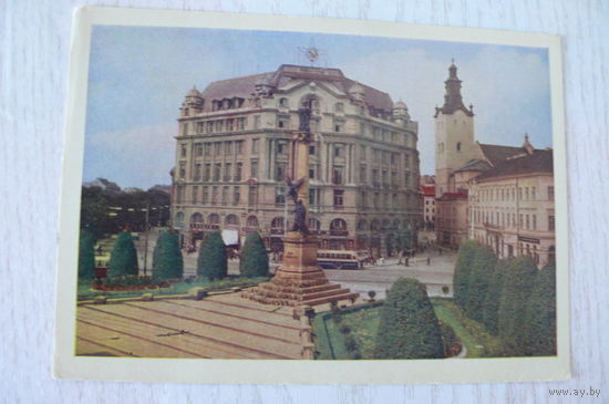 Львов. Площадь Мицкевича; 1962, чистая.