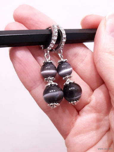 Серьги из кошачьего глаза, посеребрение, фианиты.
