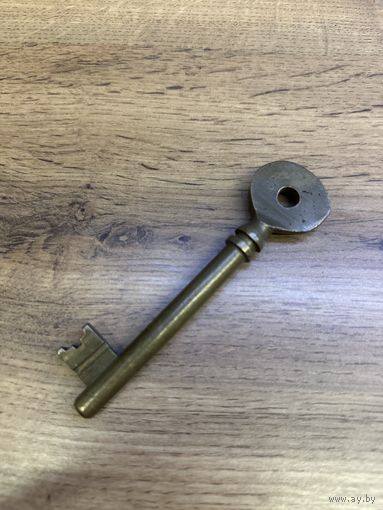 Большой старинный ключ, Европа, много лотов с рубля