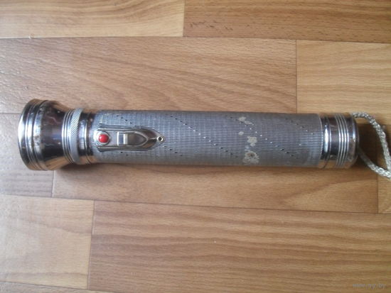 Фонарик.Китай.На 3 батарейки.
