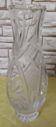 Вазочка хрустальная.22 см.